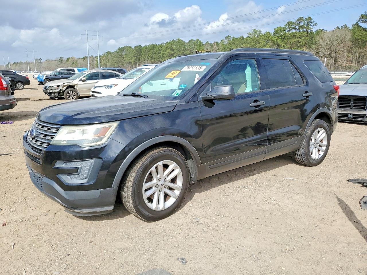 Salvage Ford Explorer Image