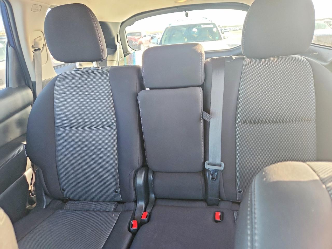 Nissan Pathfinder Sv