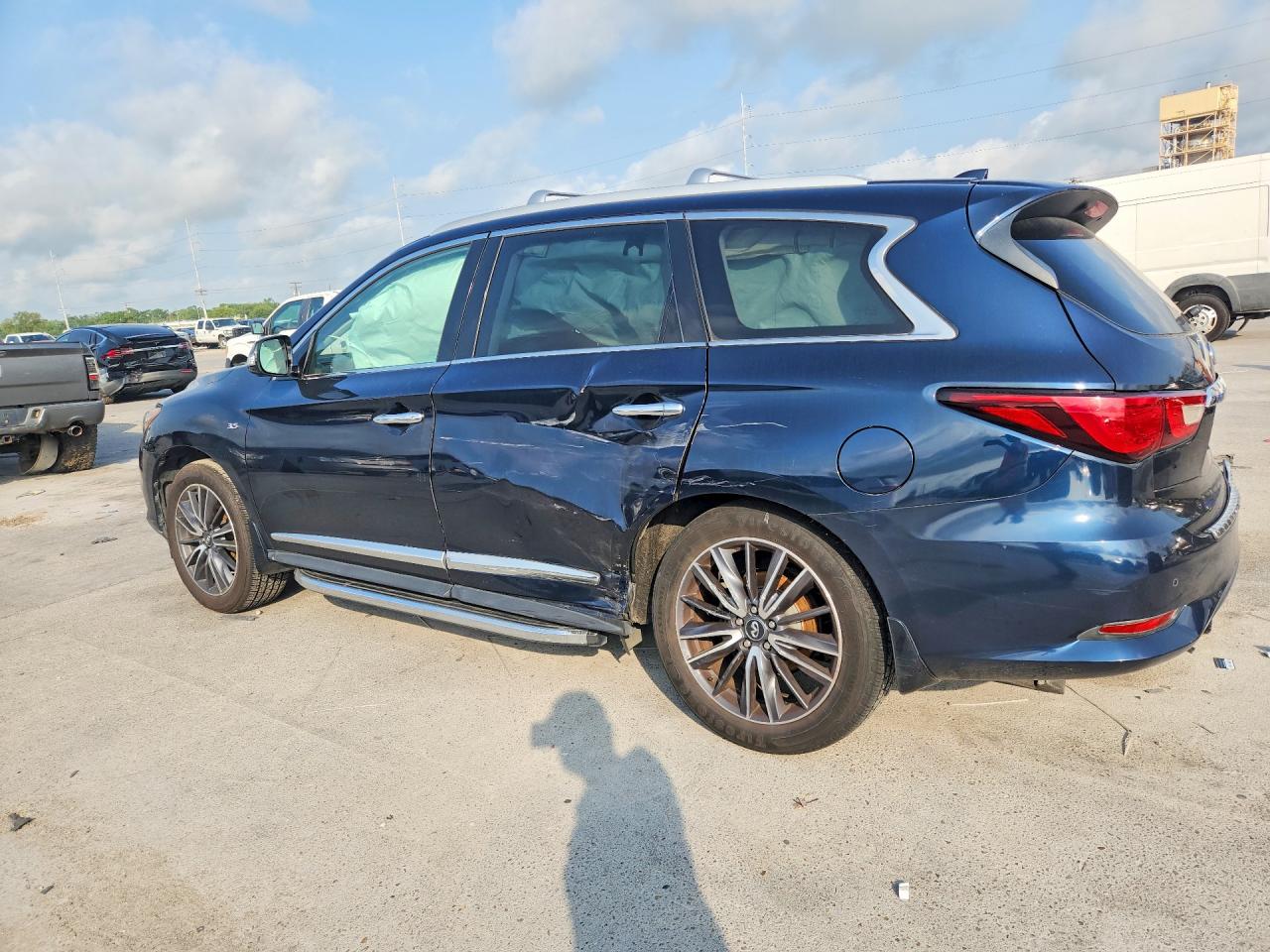 INFINITI Qx Base