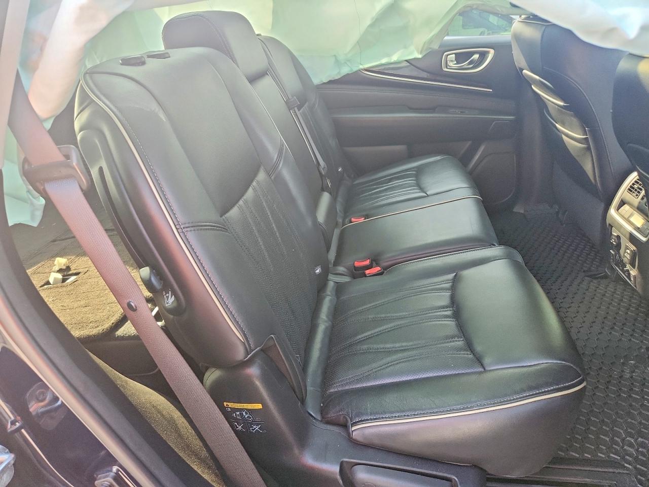 INFINITI Qx Base