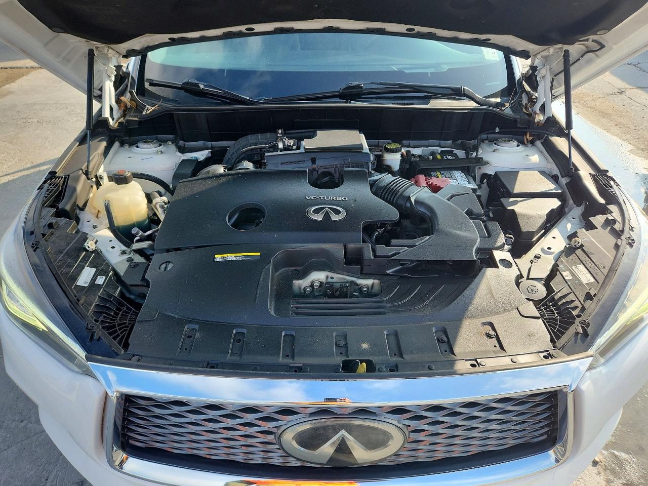 INFINITI Qx Essential
