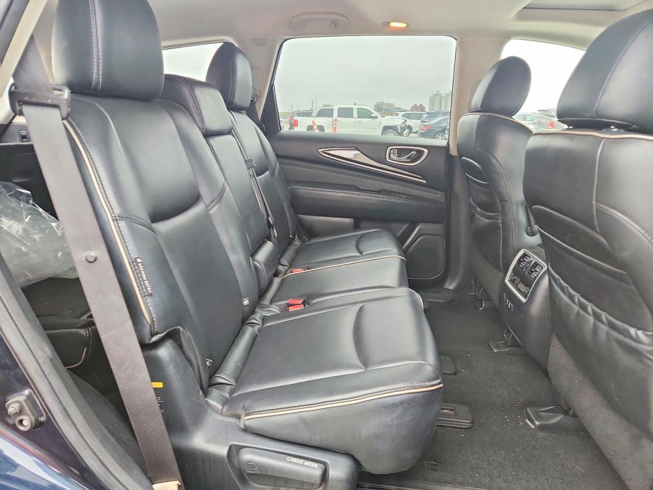 INFINITI Qx Pure