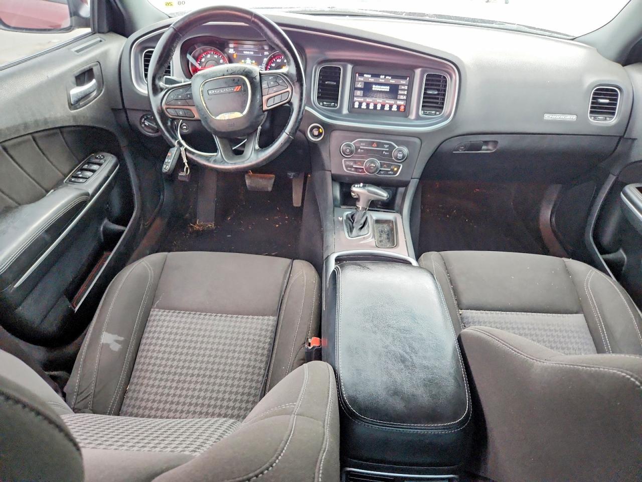 Dodge Charger Sxt