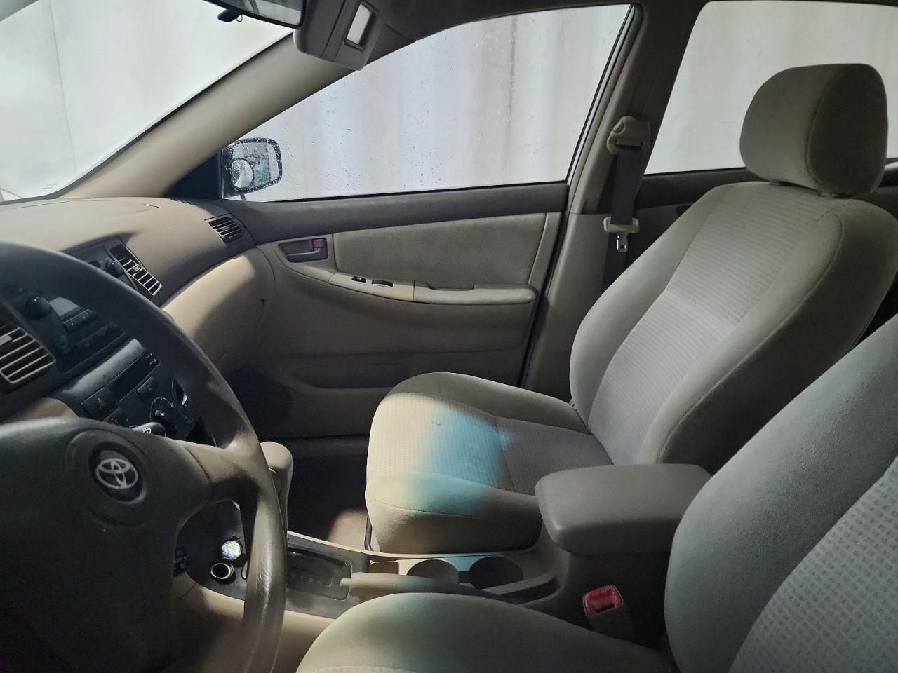 Toyota Corolla Ce