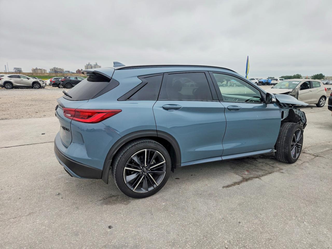 INFINITI Qx Sport