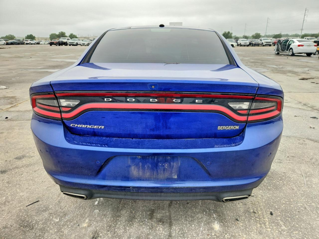 Dodge Charger Sxt