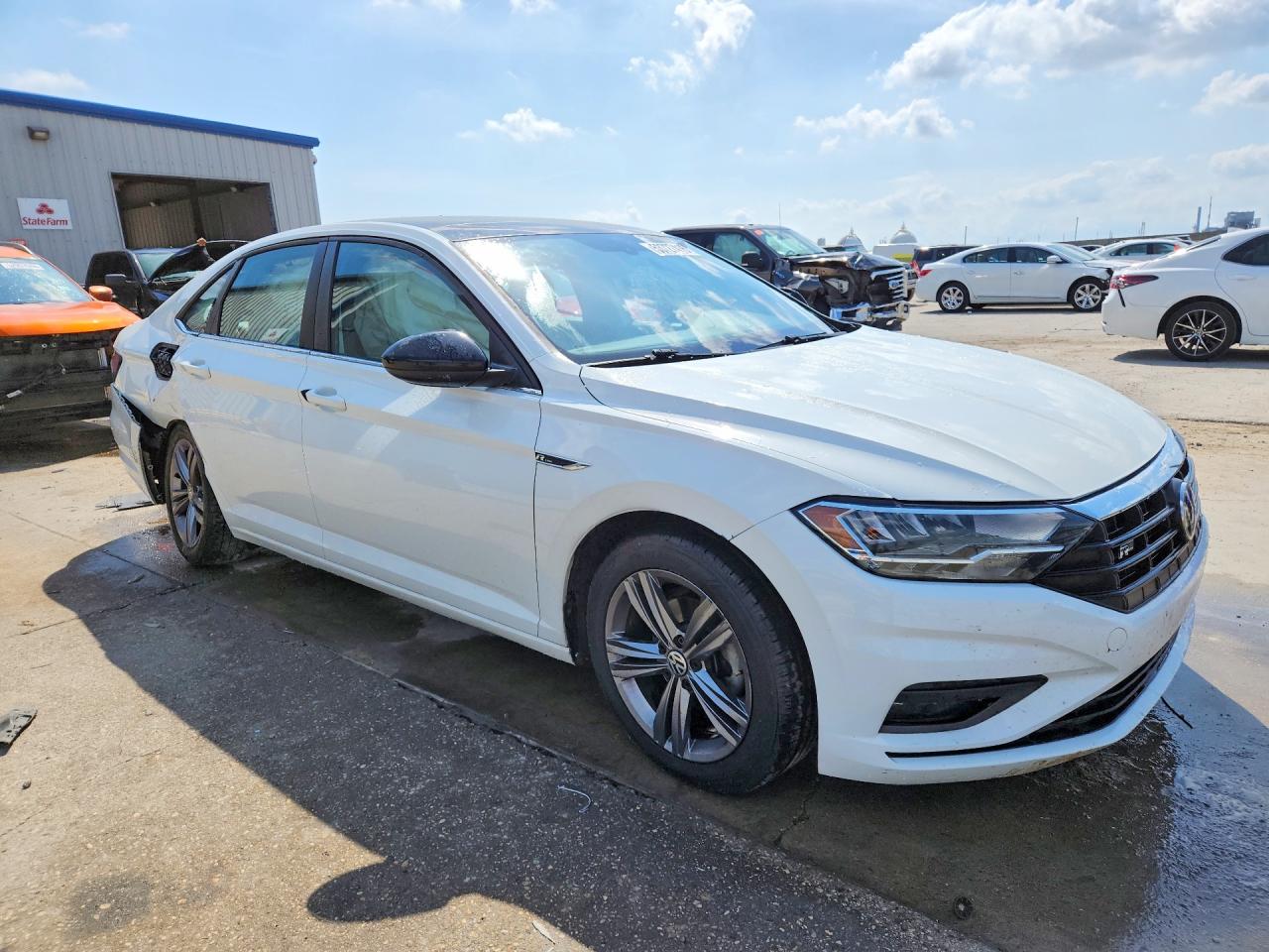 Volkswagen Jetta S