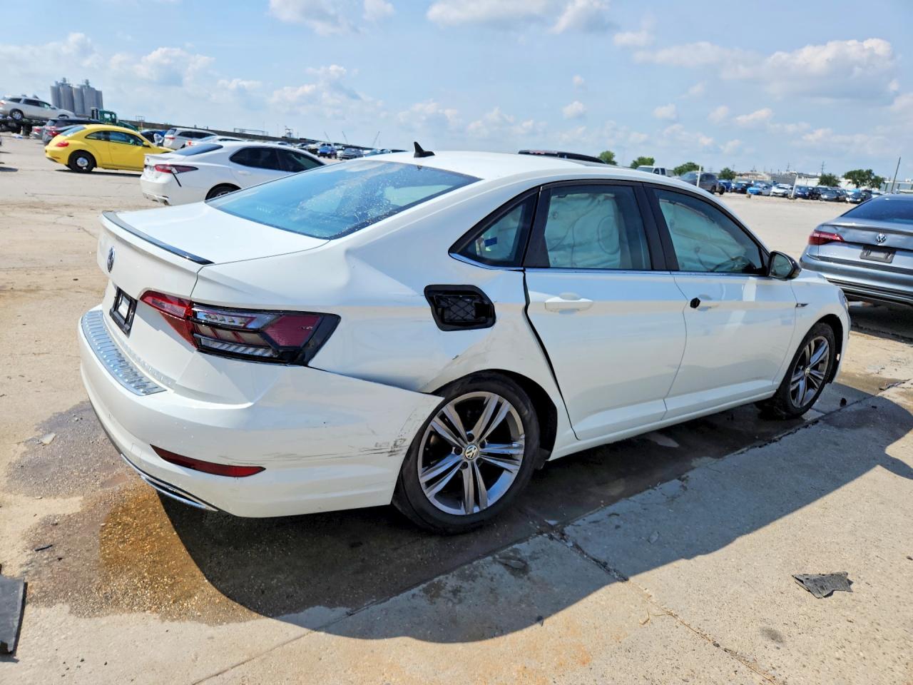 Volkswagen Jetta S