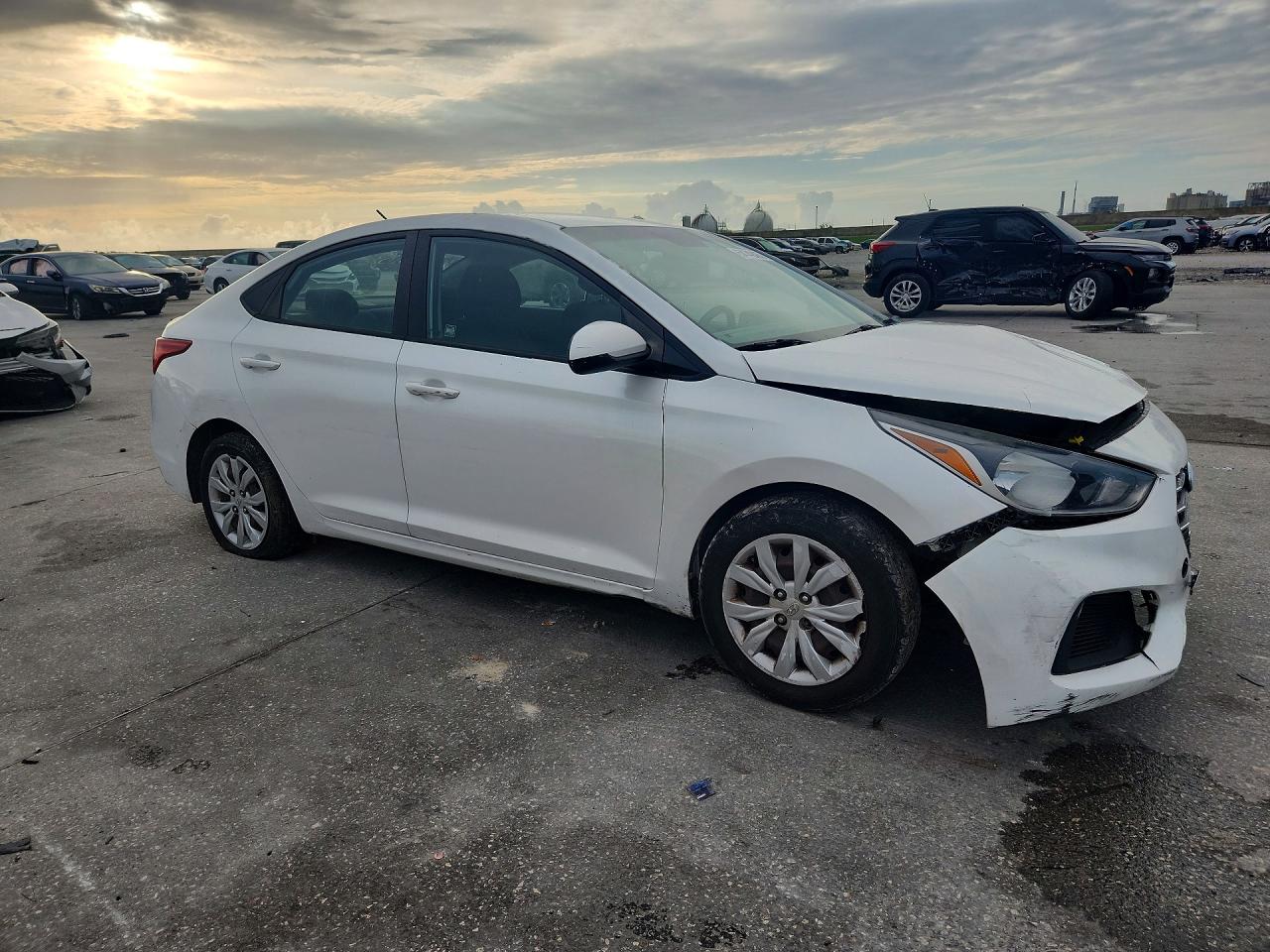 Hyundai ACCENT Se