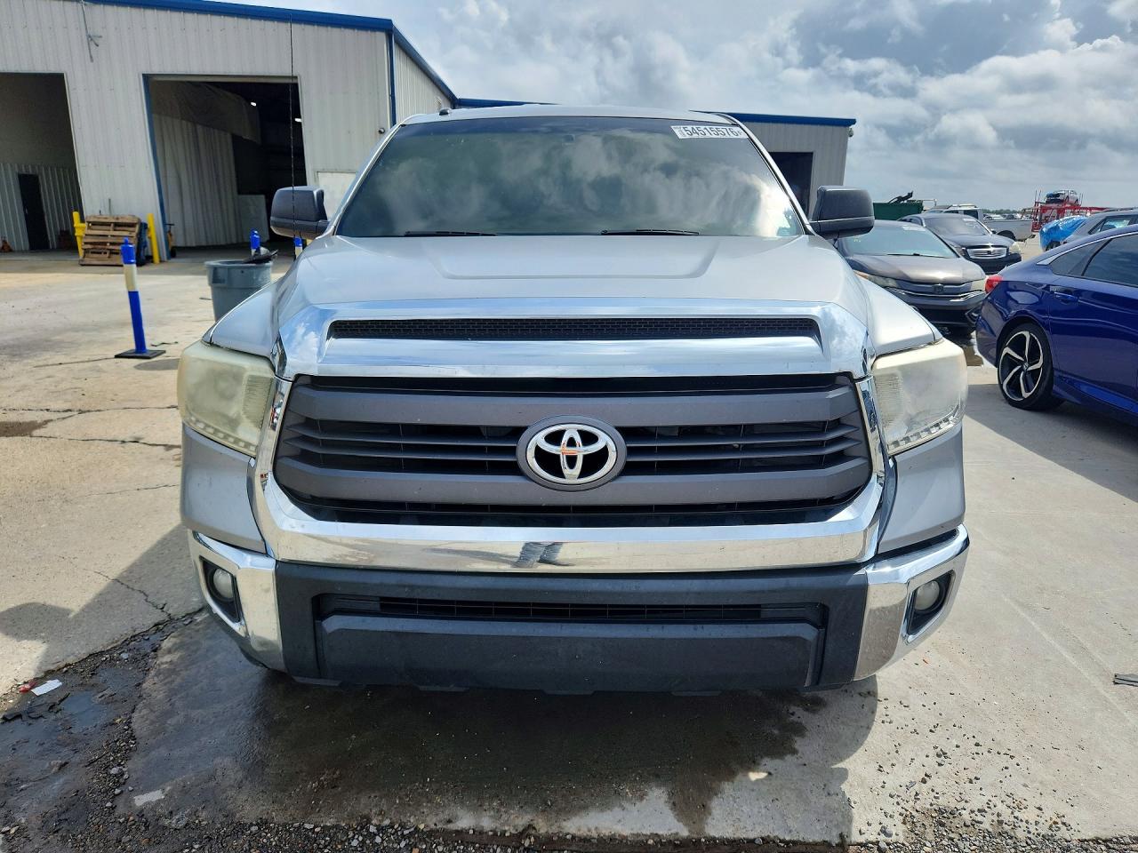 Toyota Tundra Sr5