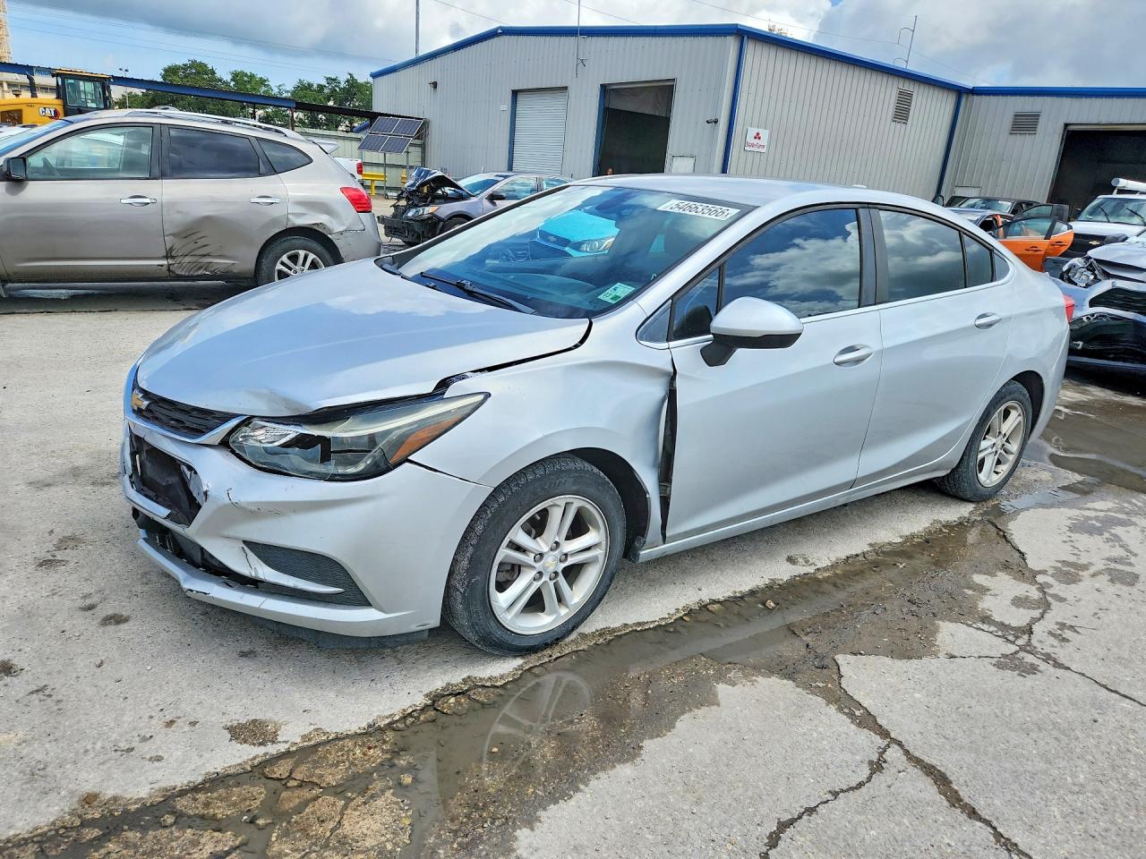 Salvage Chevrolet Cruze Image