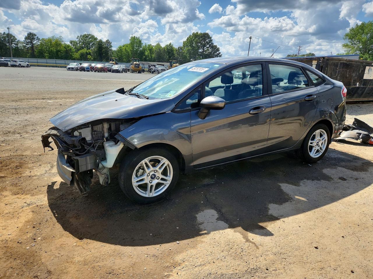 Salvage Ford Fiesta Image