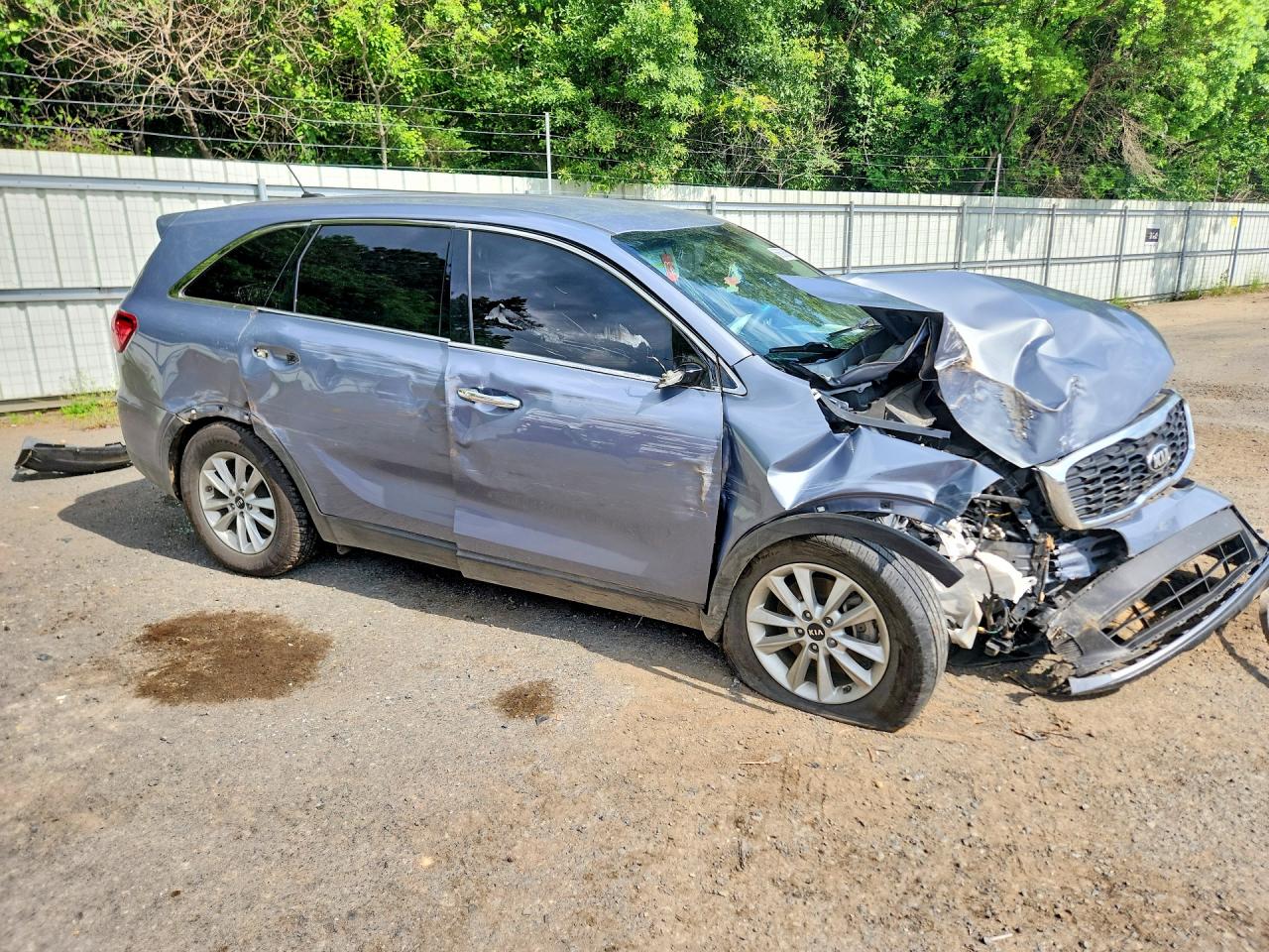 Kia Sorento L