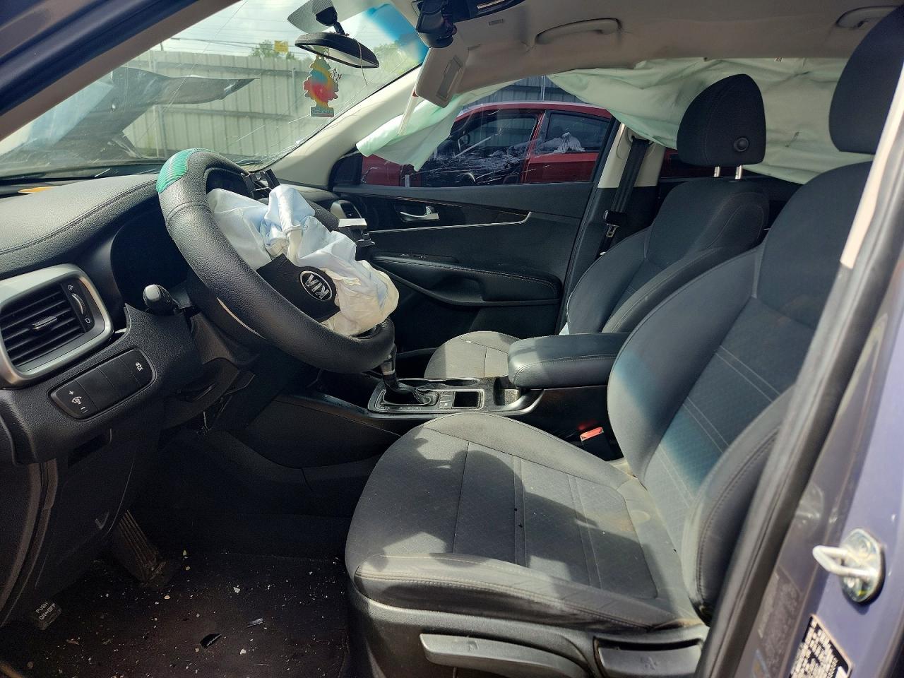 Kia Sorento L
