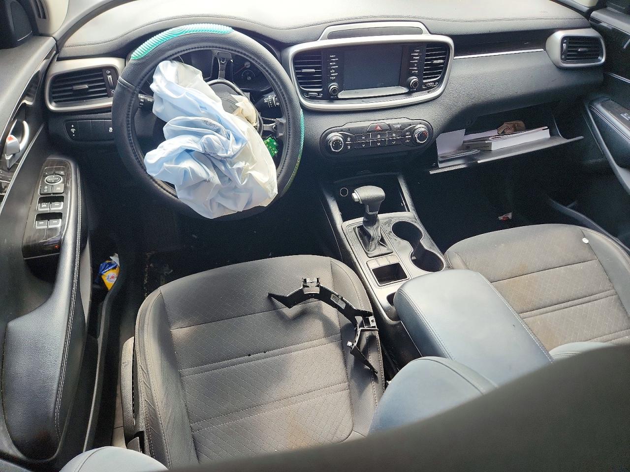 Kia Sorento L