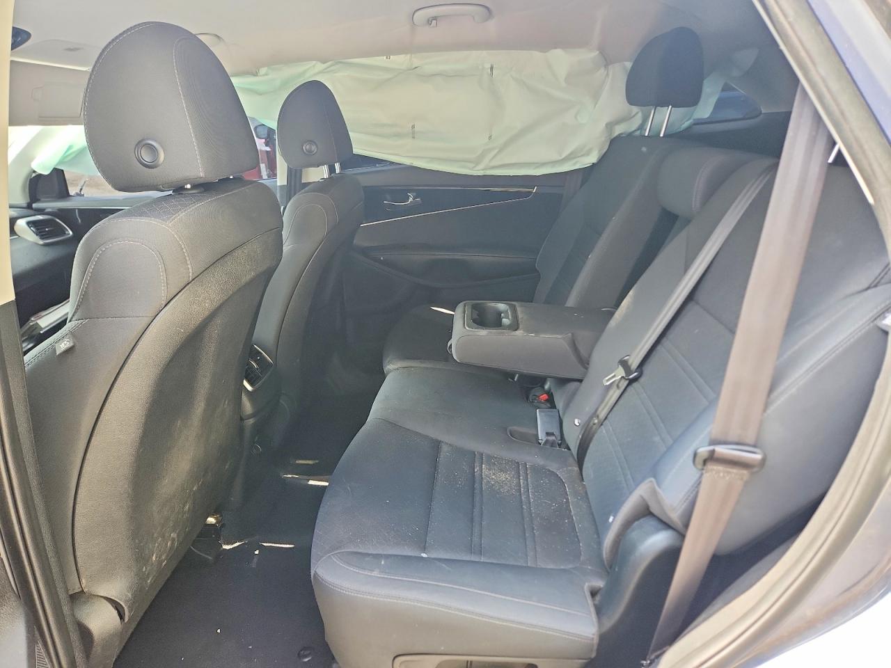 Kia Sorento L