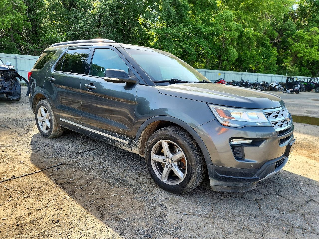 Ford Explorer Xlt