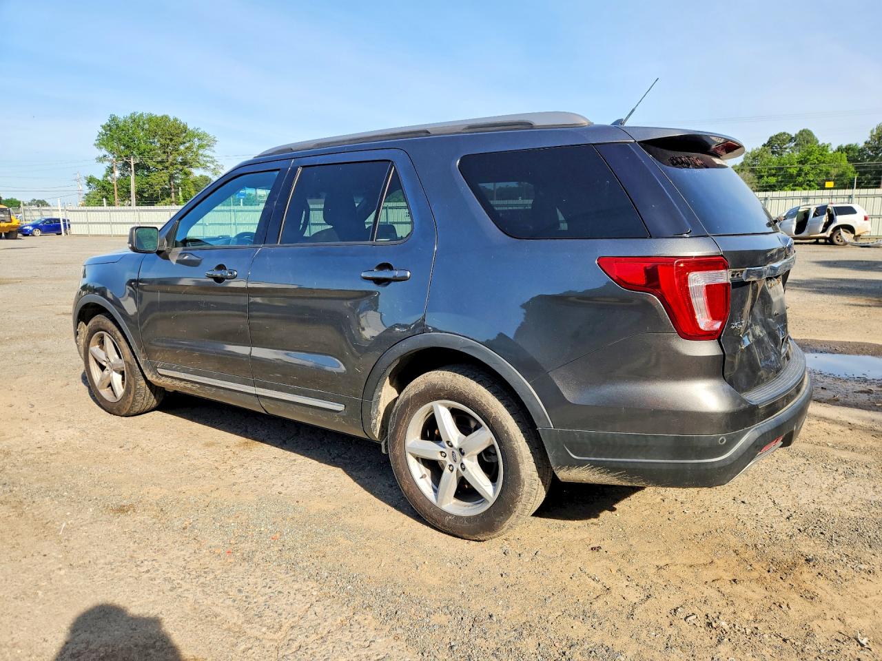 Ford Explorer Xlt