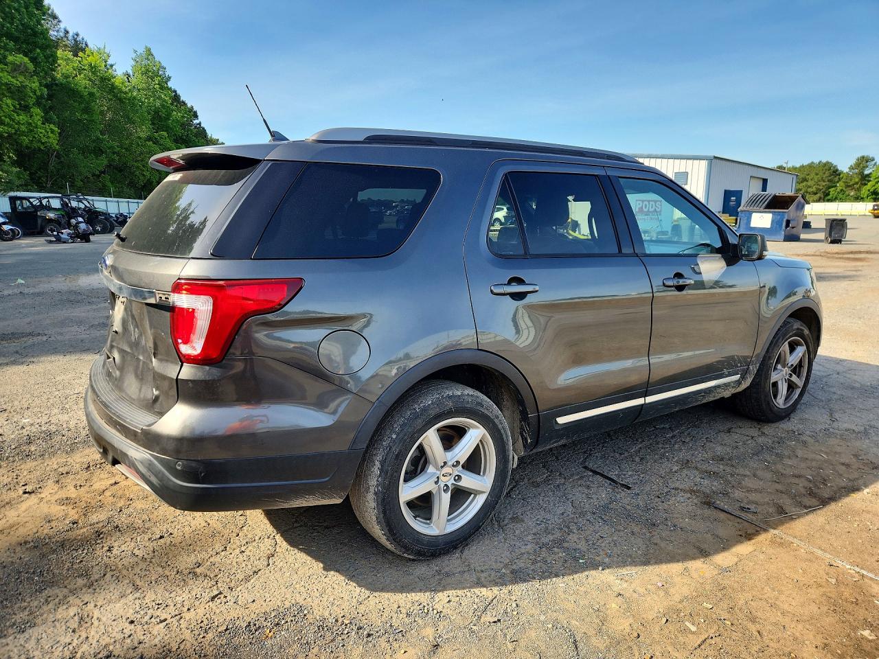 Ford Explorer Xlt