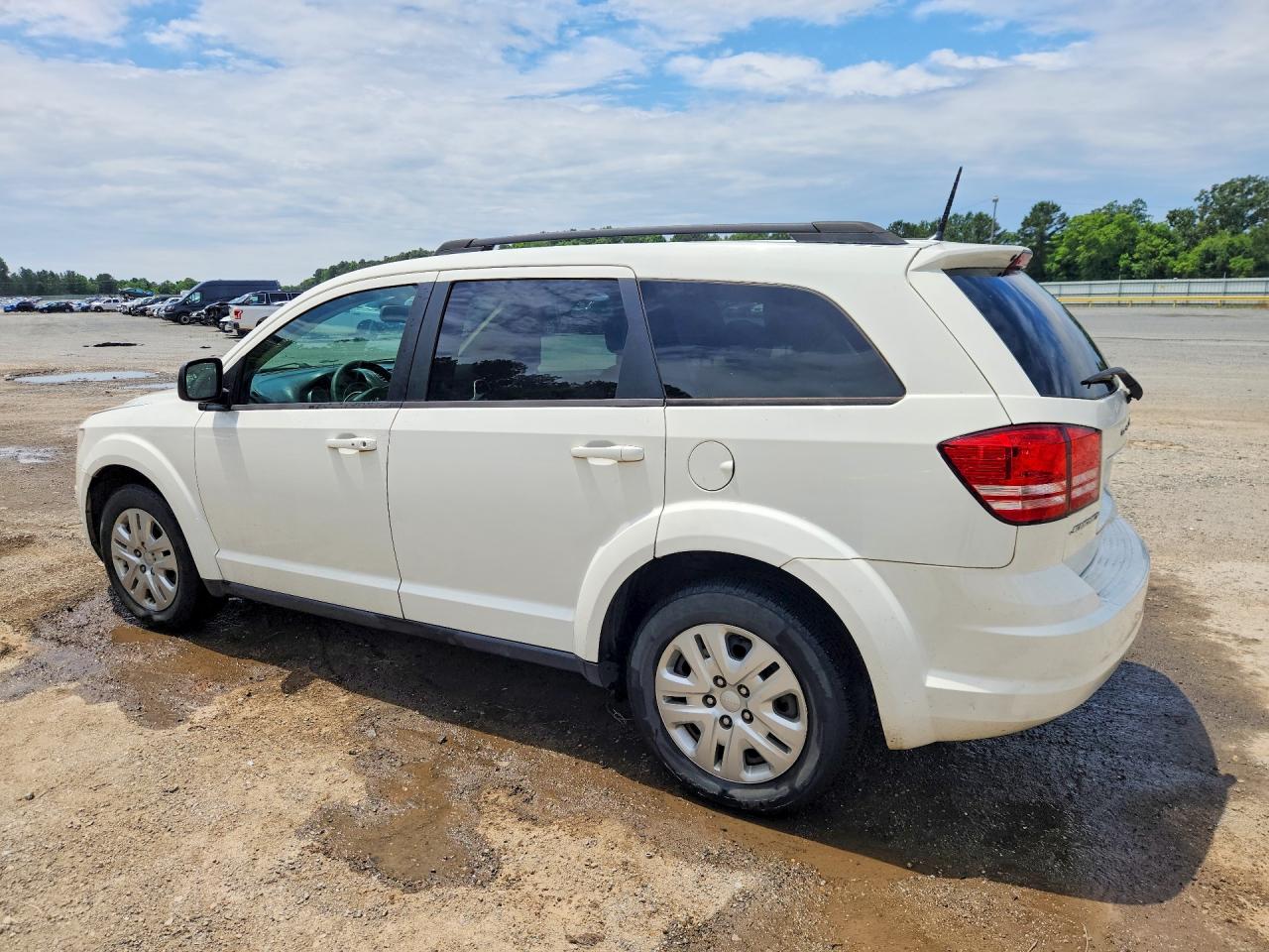 Dodge Journey Se