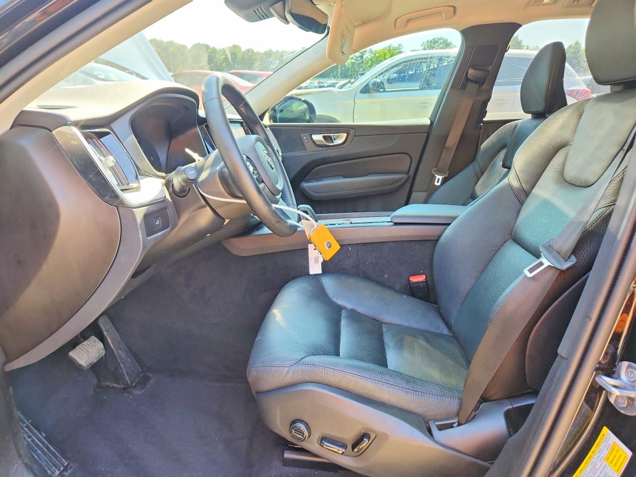 Volvo XC60 Plus