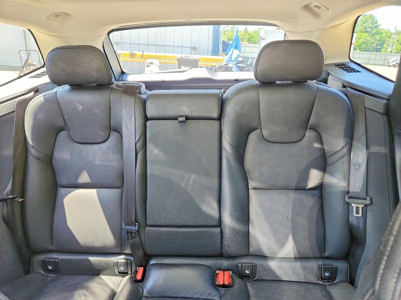 Volvo XC60 Plus