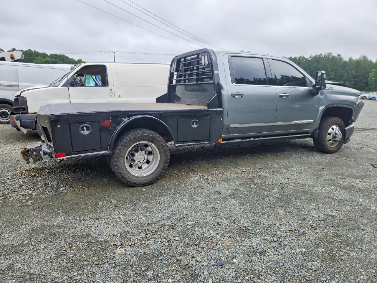 Chevrolet Silverado K3500 High Country