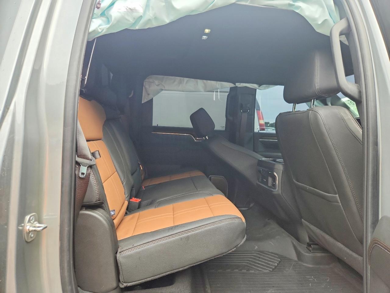 Chevrolet Silverado K3500 High Country