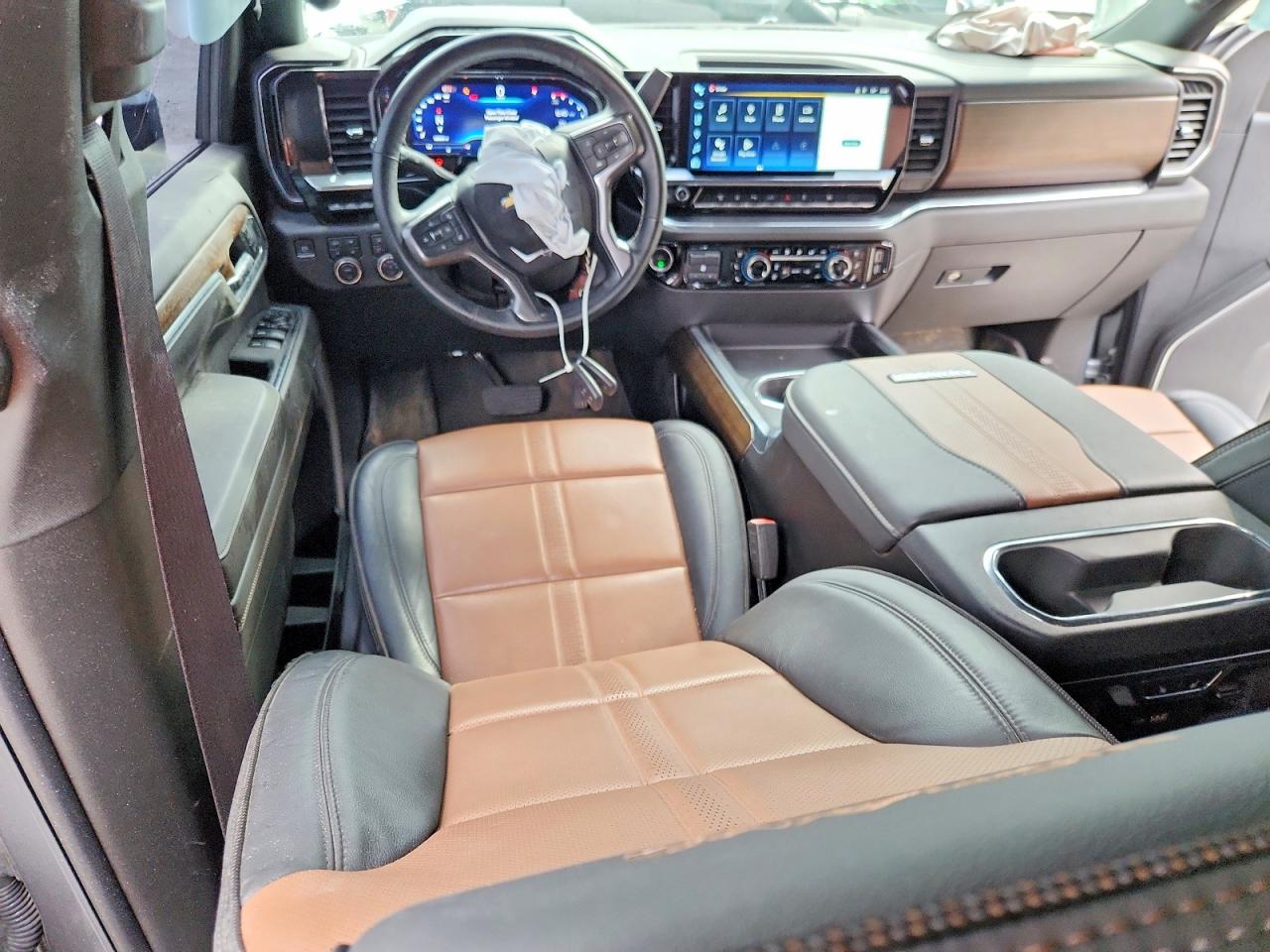 Chevrolet Silverado K3500 High Country