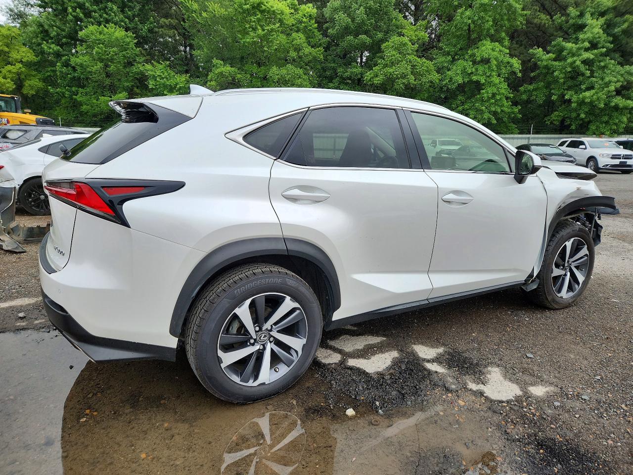 Lexus NX 300