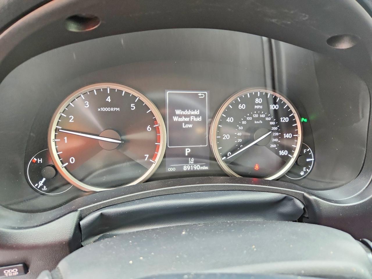Lexus NX 300