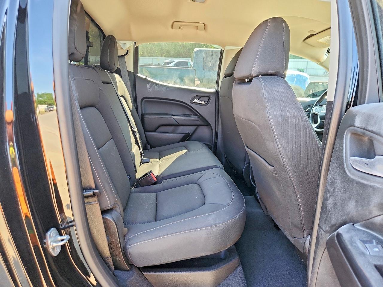 GMC Canyon Elevation