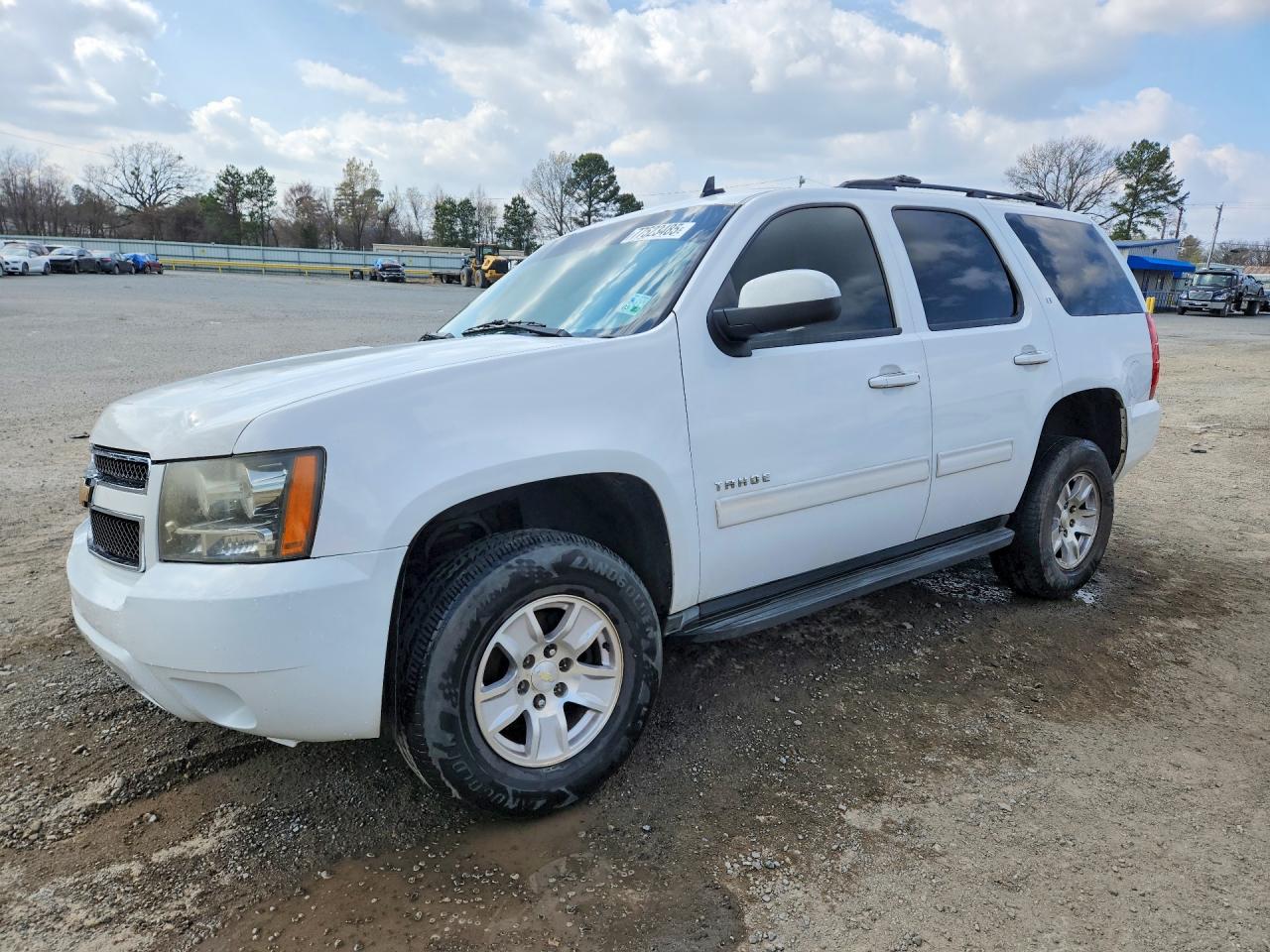 Salvage Chevrolet Tahoe Image