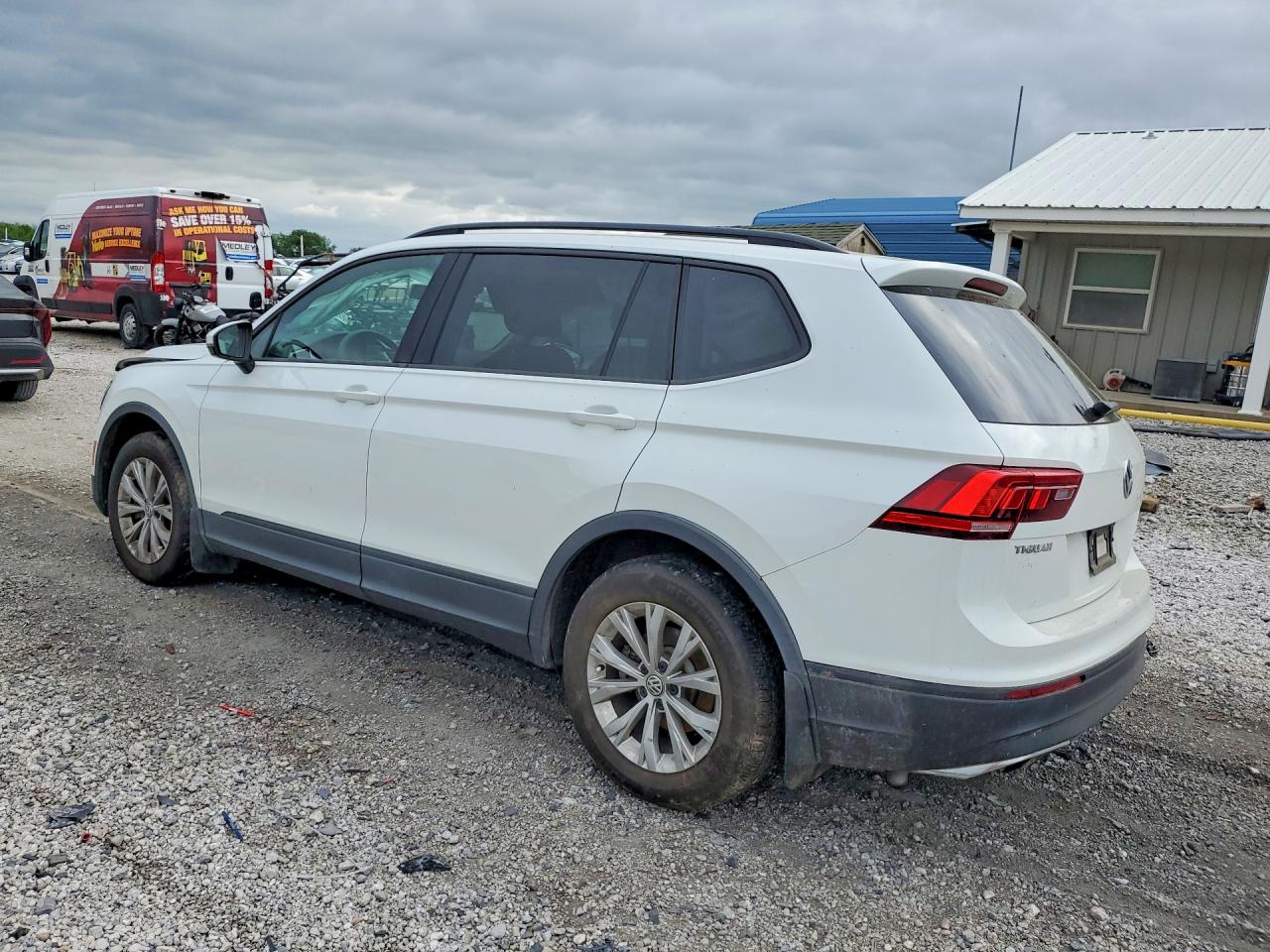 Volkswagen Tiguan S