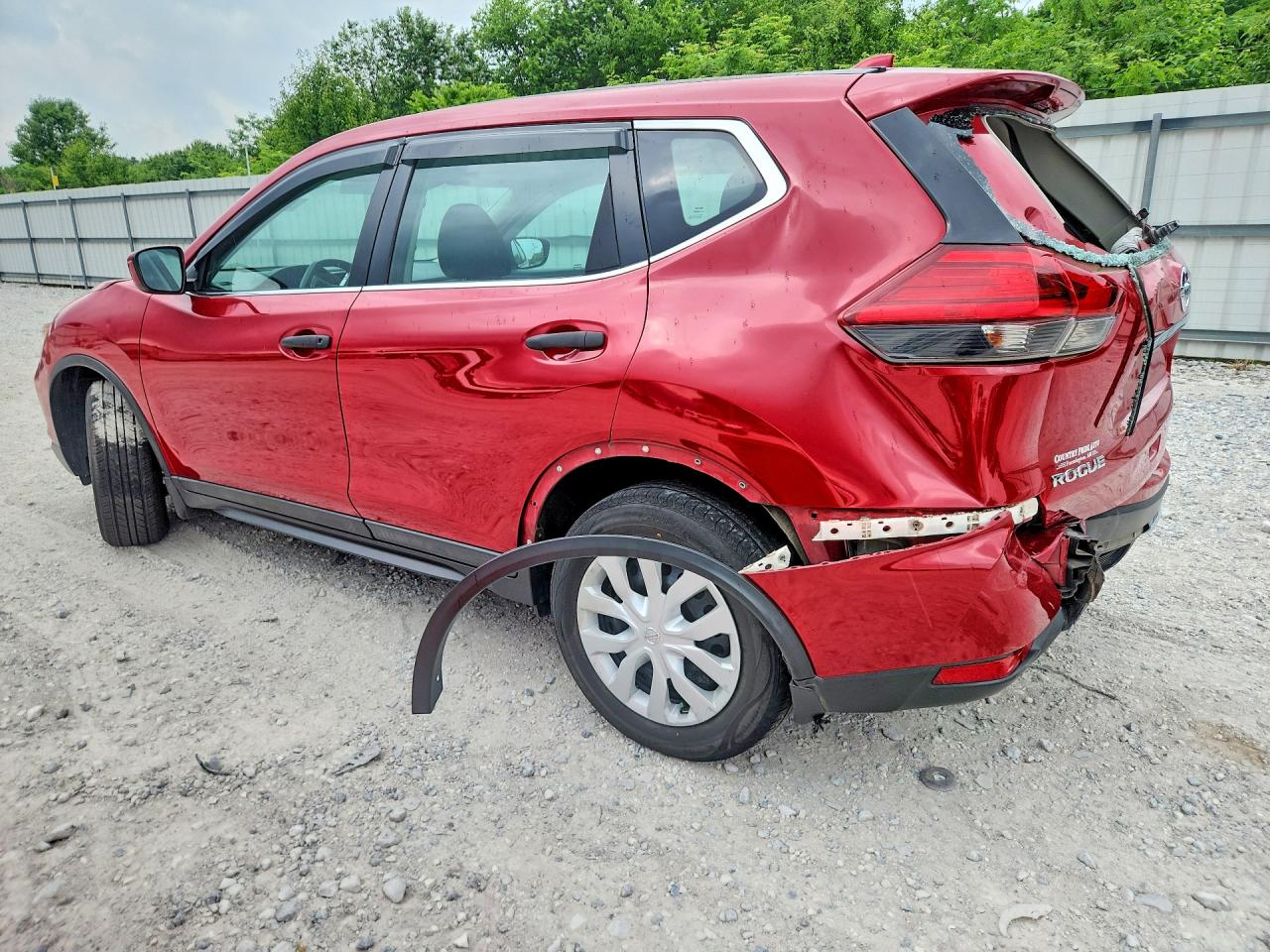 Nissan Rogue S