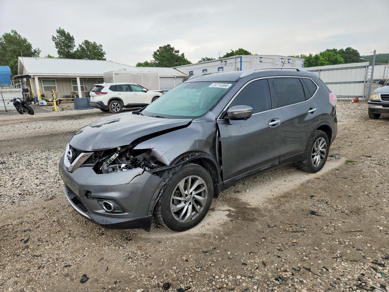 Salvage Nissan Rogue Image
