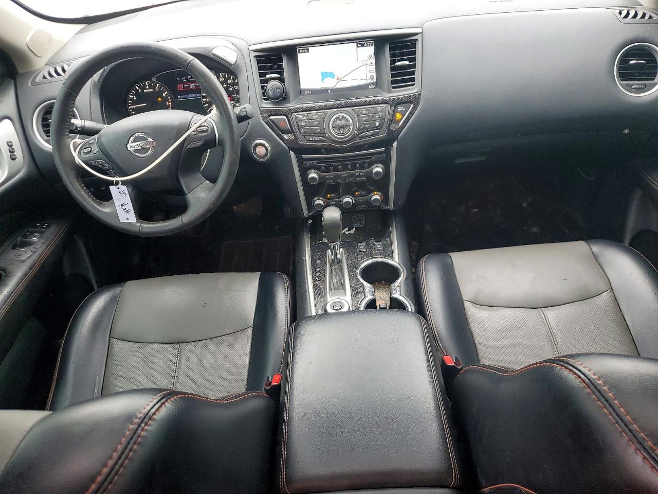 Nissan Pathfinder Sl