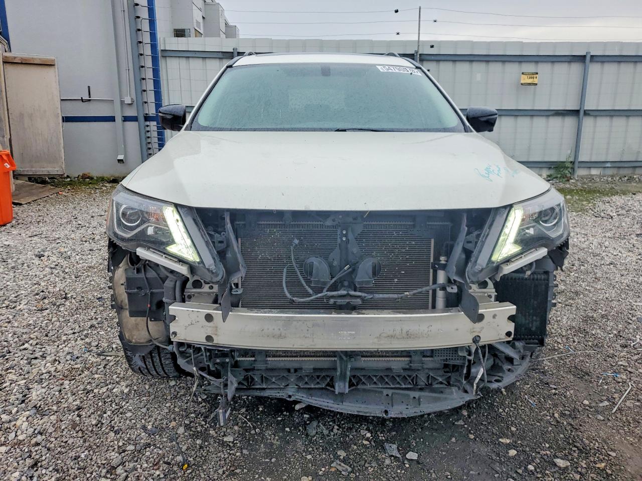 Nissan Pathfinder Sl