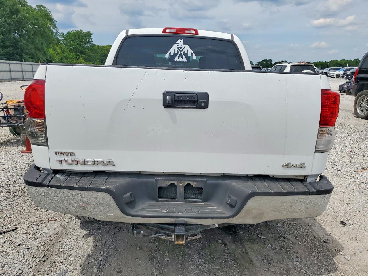 Toyota Tundra Crewmax Sr5