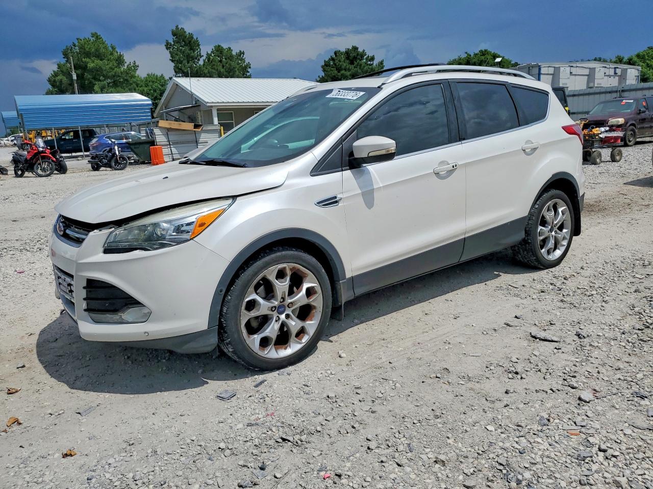 Salvage Ford Escape Image