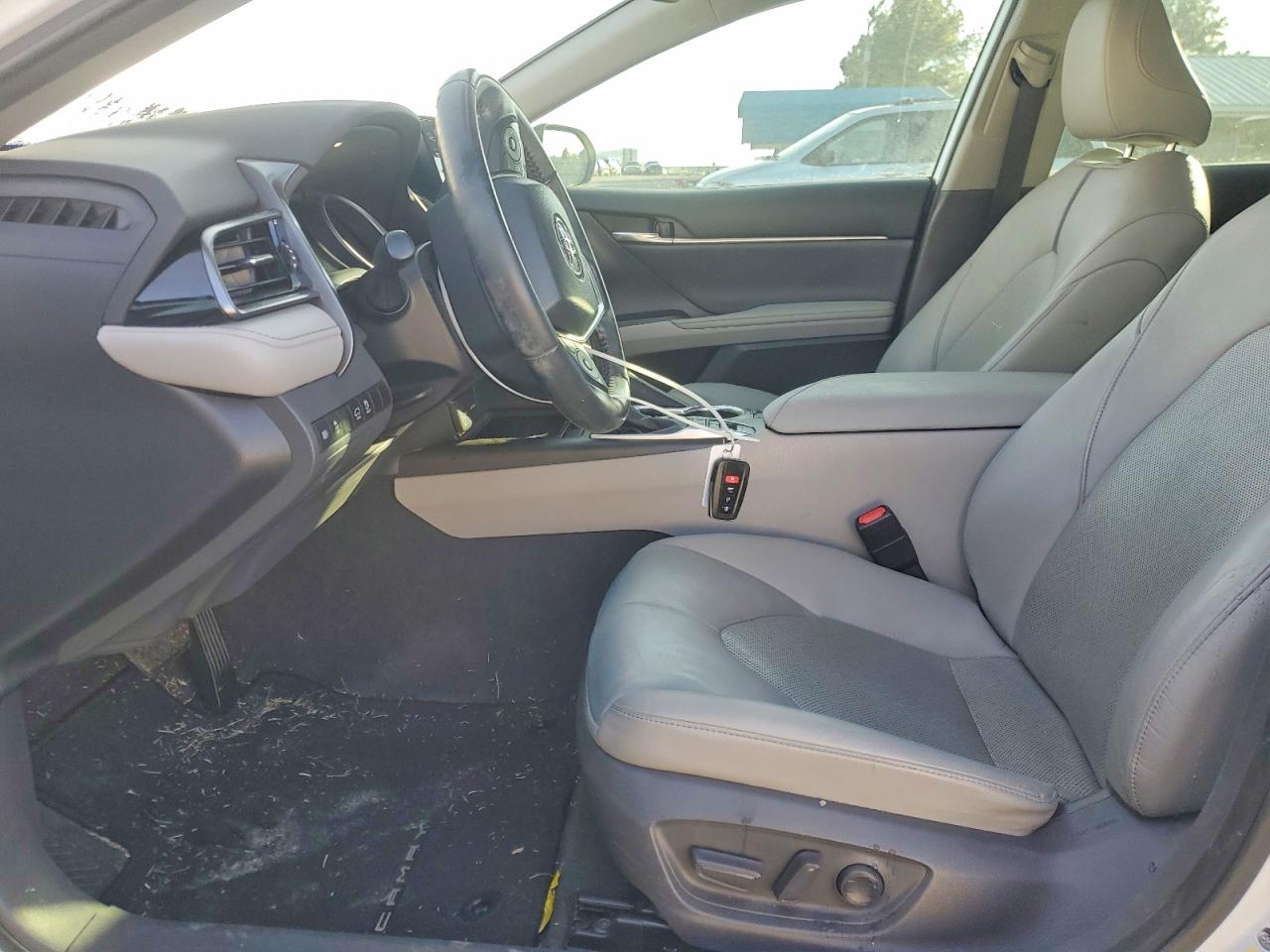 Toyota Camry Xle