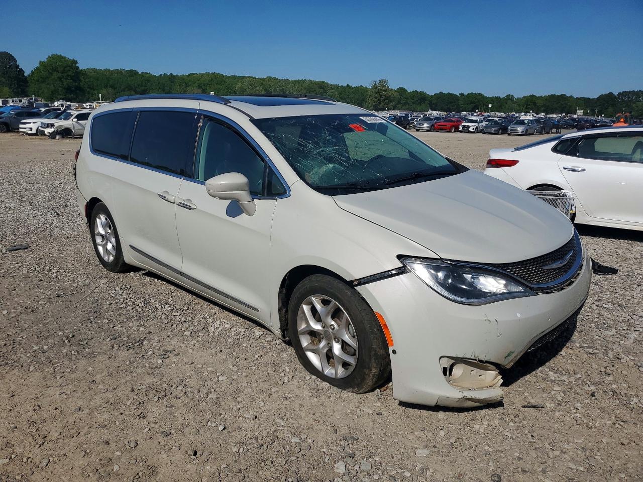 Chrysler Pacifica Touring L Plus