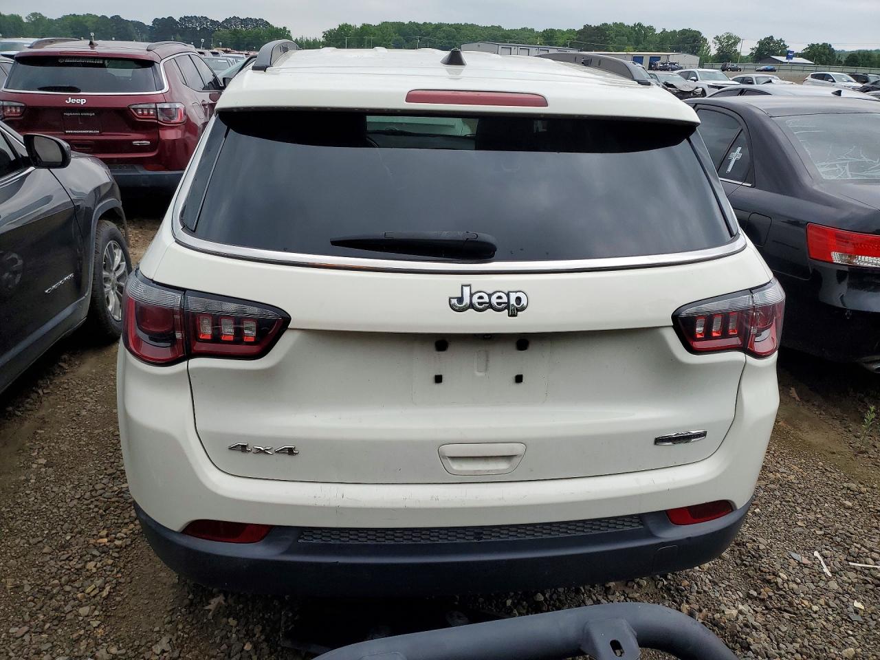 Jeep Compass Latitude