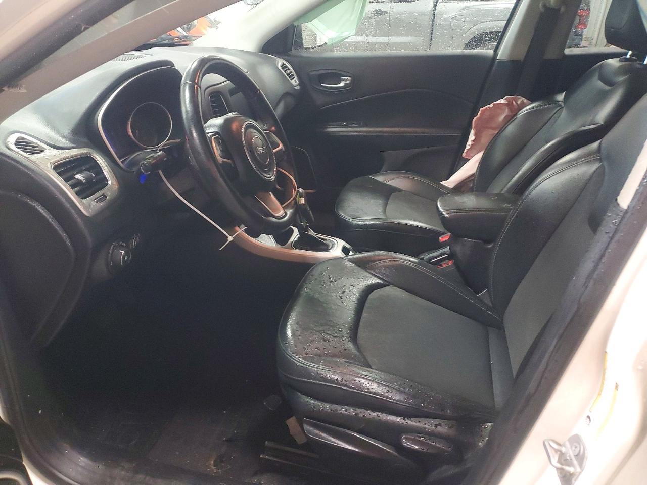 Jeep Compass Latitude