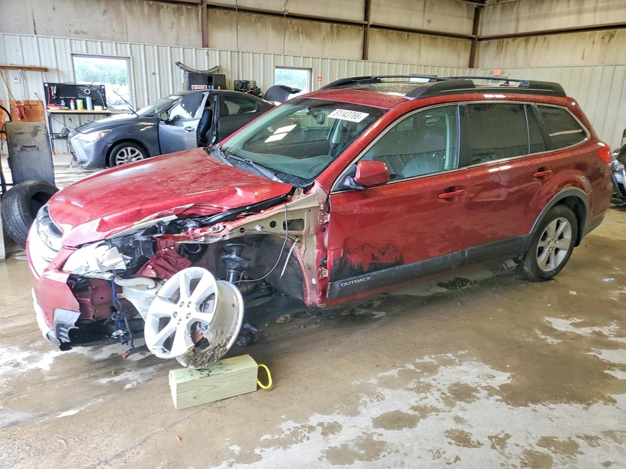 Salvage Subaru Outback Image
