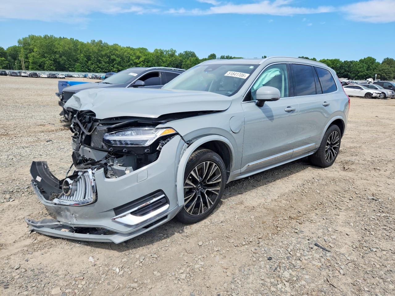Salvage Volvo XC90 Image