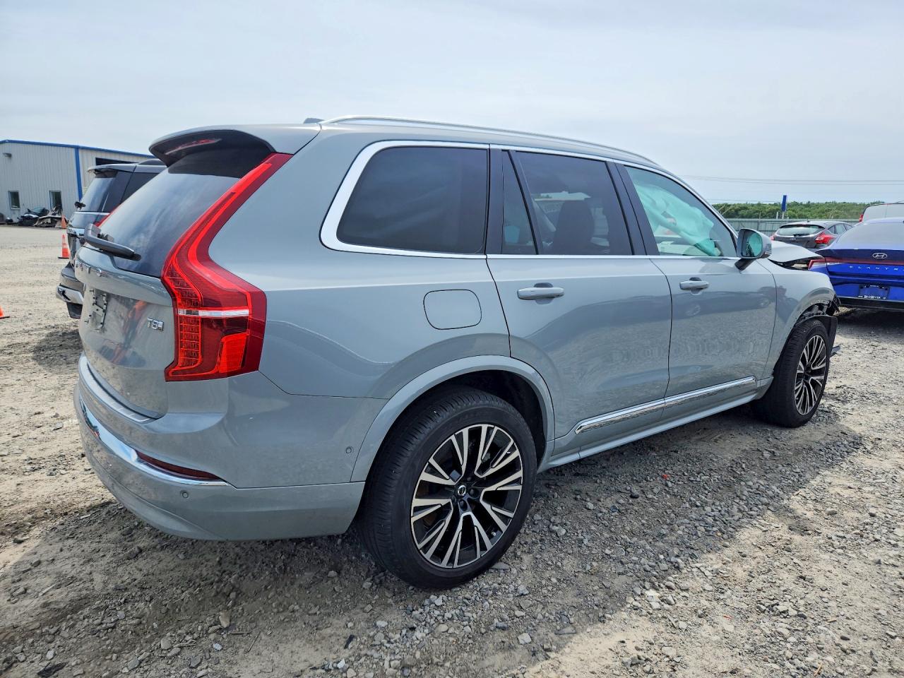 Volvo XC90 Plus