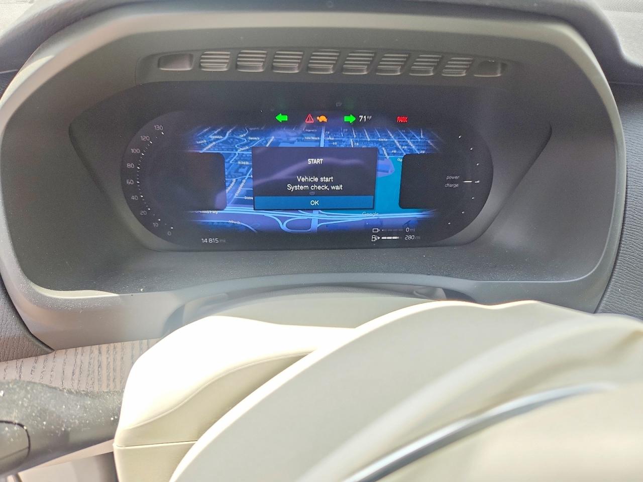 Volvo XC90 Plus