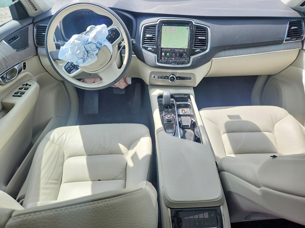 Volvo XC90 Plus