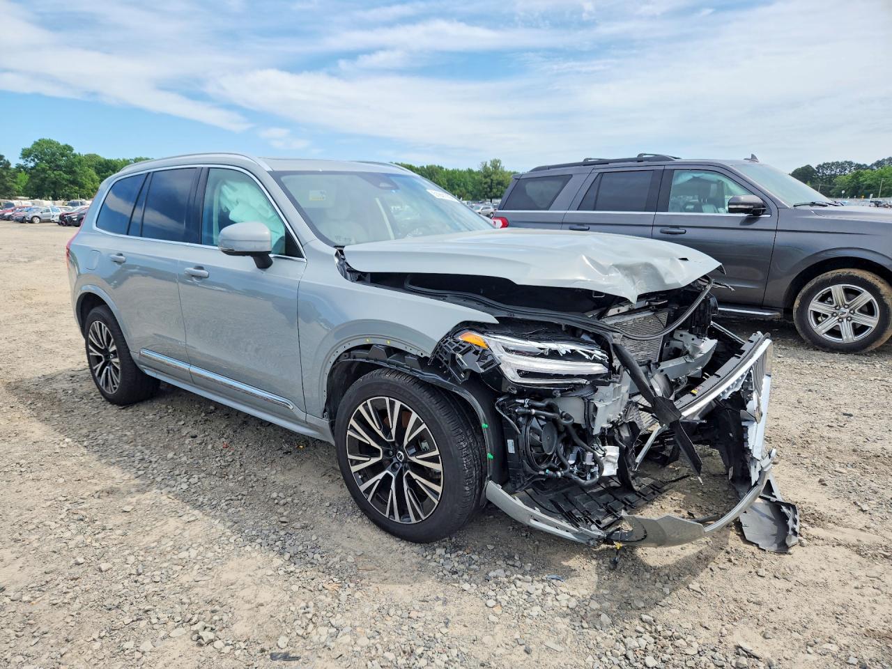 Volvo XC90 Plus